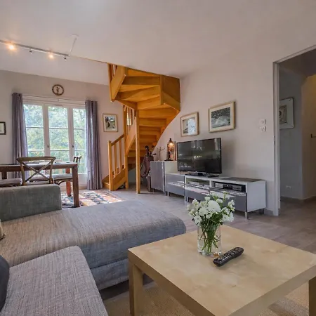 The 19th Hole Duplex Lumineux Au Golf De Belleme