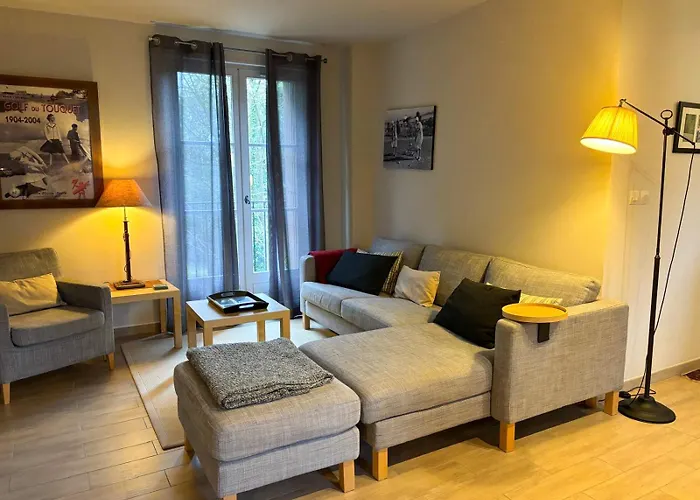 The 19th Hole Duplex Lumineux Au Golf De Belleme