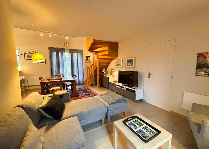 The 19th Hole Duplex Lumineux Au Golf De