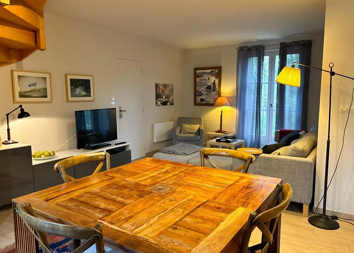 The 19th Hole Duplex Lumineux Au Golf De Belleme